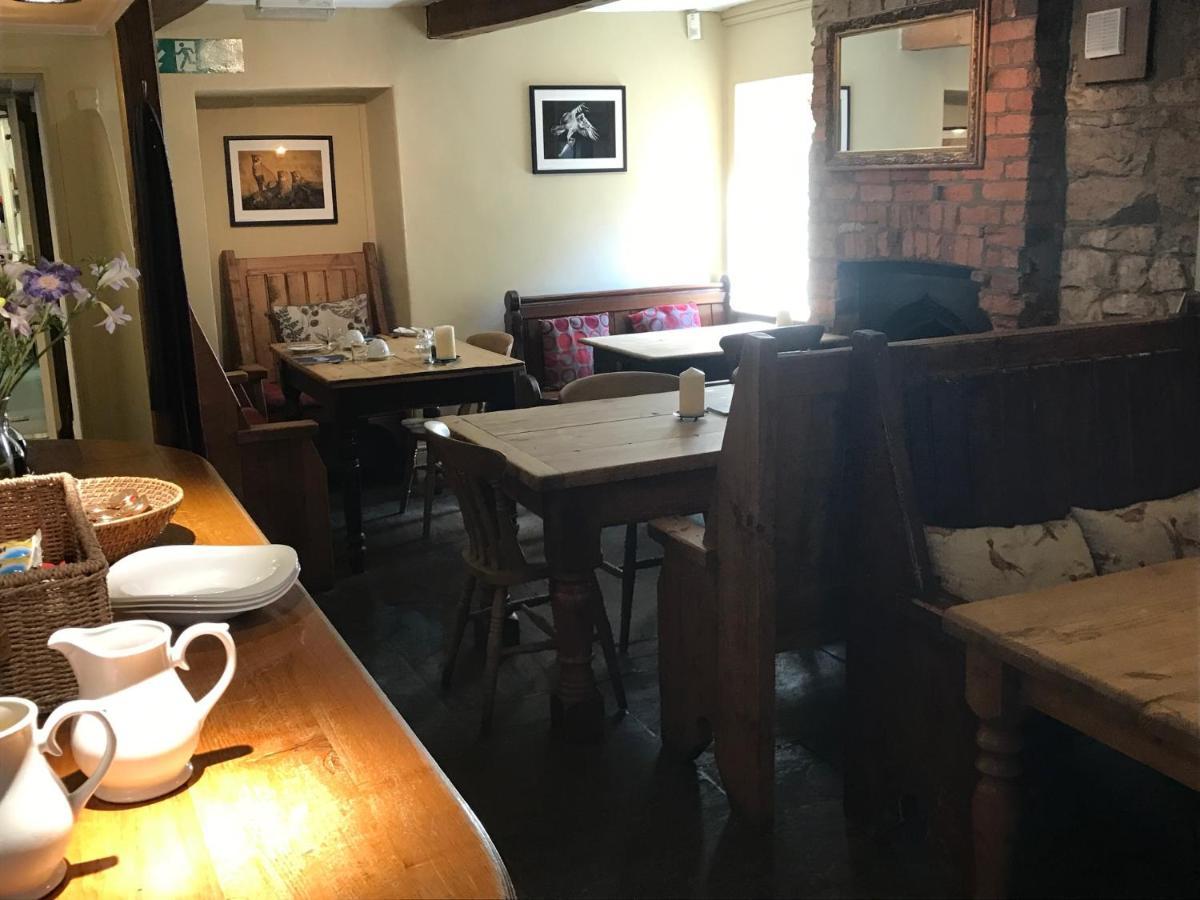 The Coach House Inn أوكهام المظهر الخارجي الصورة